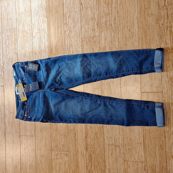 Revery Kids Other - Revery Kids Nalani Cuffed Ankle Skinny Jean